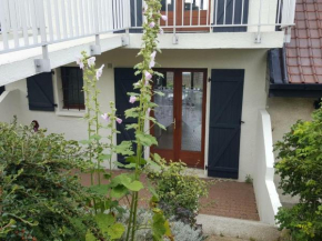 Appartement Audinghen, 1 pièce, 2 personnes - FR-1-376-68